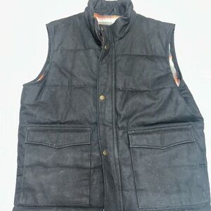 Dakota Black Puffer Vest